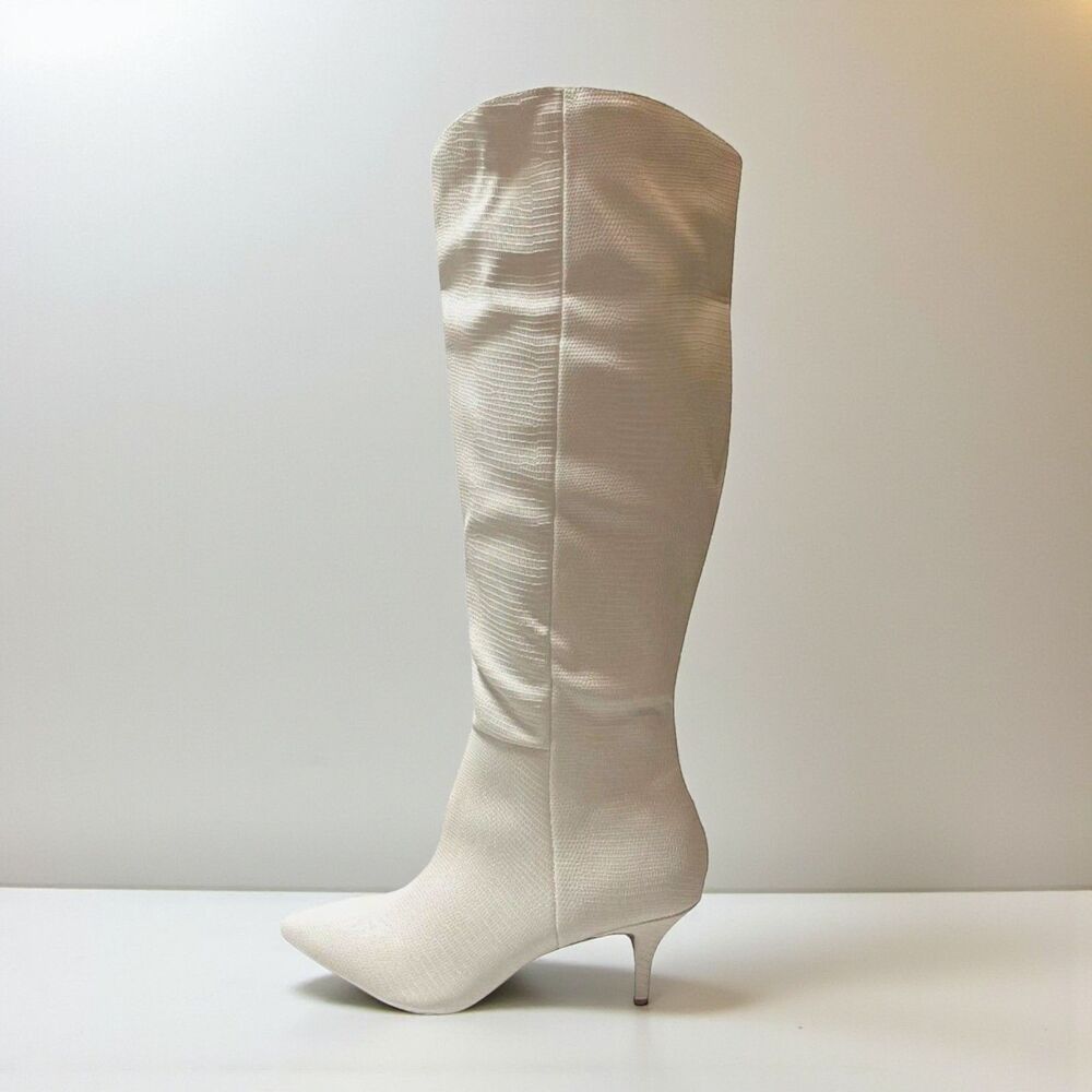 Journee Tullip Kitten Heel Pointed Toe Boots, NEW. Size 9.5 Wide Calf